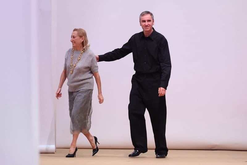 프라다의 작년 연간 매출이 사상 최고치를 기록했다