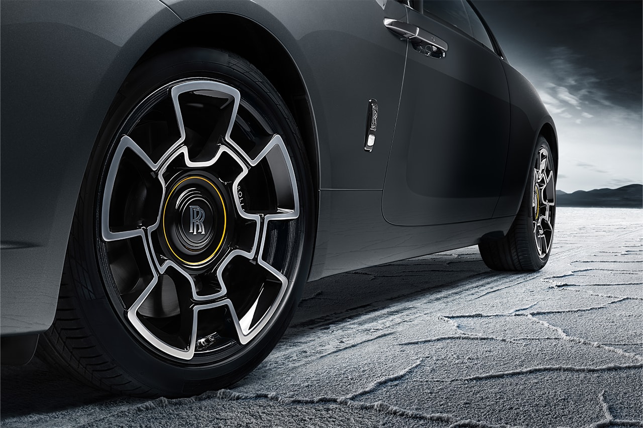 롤스로이스의 마지막 V12 쿠페, 블랙 베지 레이스 ‘블랙 애로우’ 공개, 스타라이트, 외제차, 수입자, 럭셔리 카