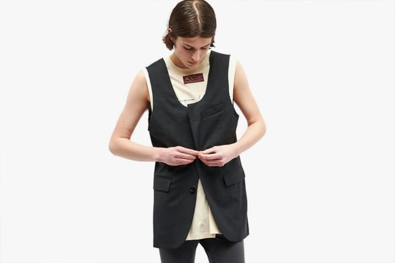 라프 시몬스 브랜드의 마지막 컬렉션이 발매됐다