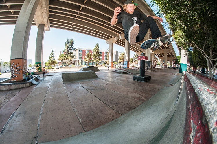 리버티의 스케이트보드 사진 전시 & 2023년 첫 번째 파티 개최 정보