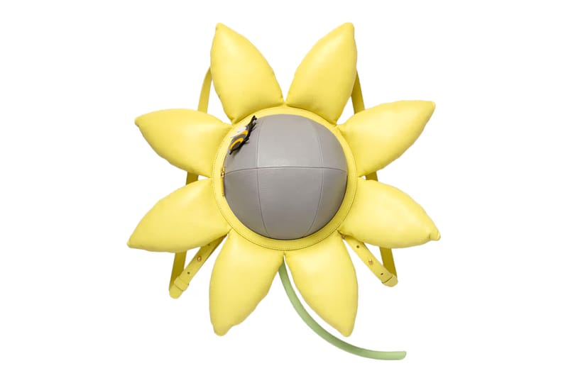 톰 브라운, 해바라기 모양의 백팩 공개