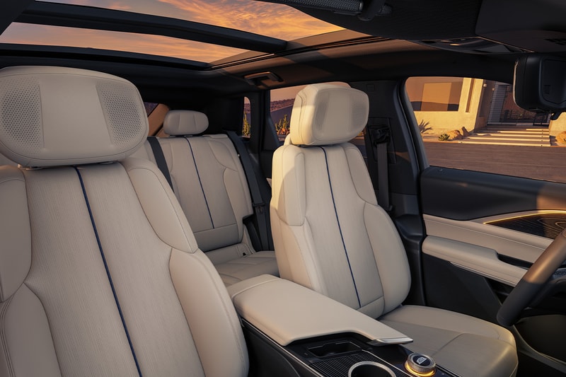 캐딜락 최초의 순수 전기차, ‘리릭’이 국내 공식 출시된다, cadillac, 에스컬레이드, 남성 차량, suv, 큰 차 추천, 온 가족을 위한 차량, 오프로드, 의전 차량, 회장님 차, 외제차, 미국 차 