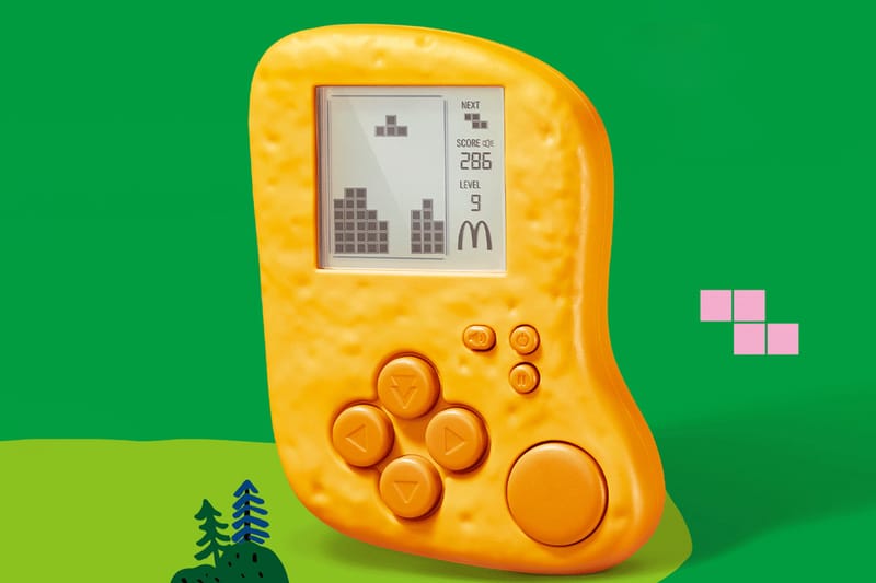 중국 맥도날드가 맥너겟을 닮은 테트리스 게임기를 출시했다
