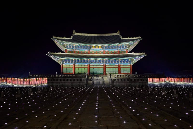 런웨이부터 애프터파티까지, 구찌 크루즈 2024 컬렉션 다시 보기