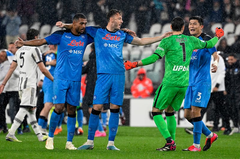 김민재의 나폴리가 33년 만에 우승을 차지했다