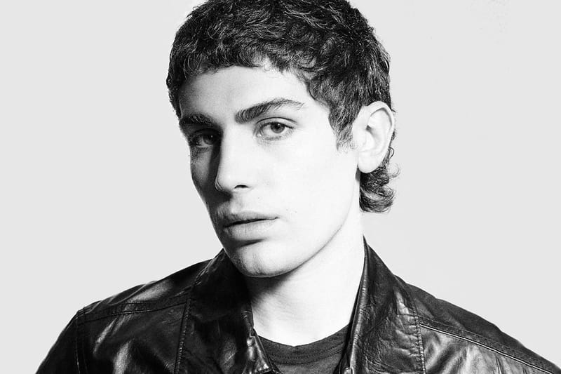 앤 드뮐미스터가 새로운 크리에이티브 디렉터를 공개했다