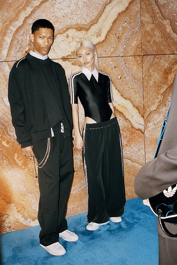 아디다스 오리지널스, 2023 FW 블루 버전 컬렉션 출시, adidas, trefoil, 아디다스 협업, 아디다스 콜라보, 이지 부스트, 아디다스 저지, 트랙재킷, 아디다스 Y2K