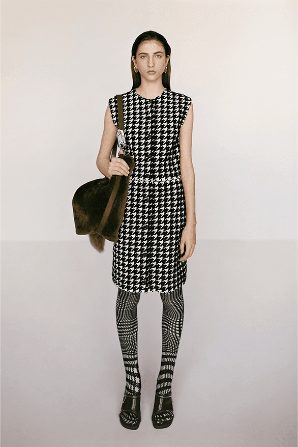 버버리, 2024 SS 컬렉션 공개, burberry, 다니엘 리, daniel lee, 차브족