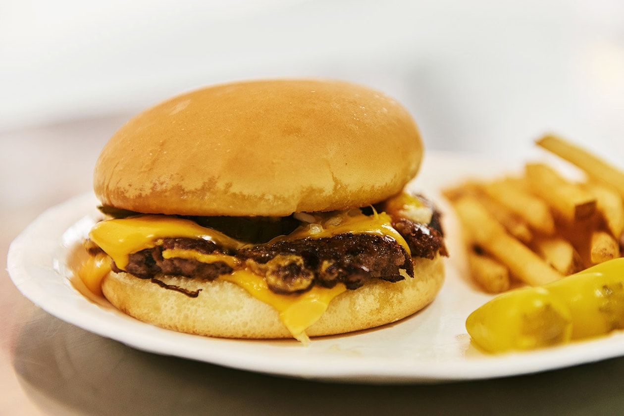 버거 워: 최고의 햄버거를 찾아서, 맥도날드, PPS, 브루클린더버거조인트, 노스트레스버거, 더리얼치즈버거, 쉐이크 쉑, 