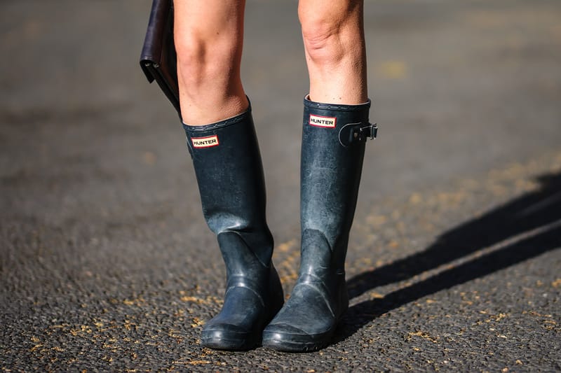 레인 부츠의 대명사 헌터, 파산했다