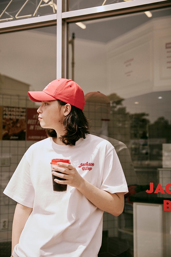 잭슨피자, 에스아이빌리지와 함께한 ‘잭슨 빌리지’ 컬렉션 출시 jackson pizza shinsegae jackson village collection collaboration