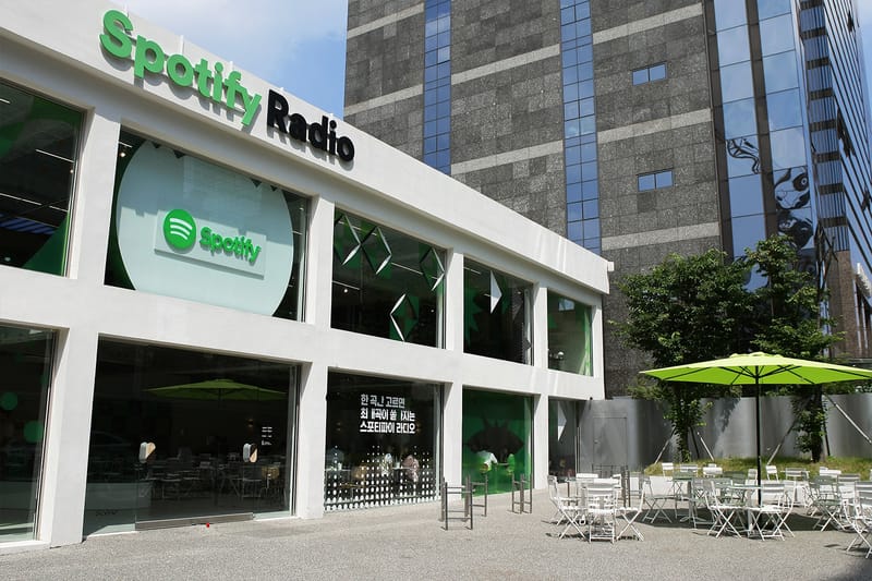 스포티파이가 라디오 기능을 체험할 수 있는 팝업을 진행 중이다