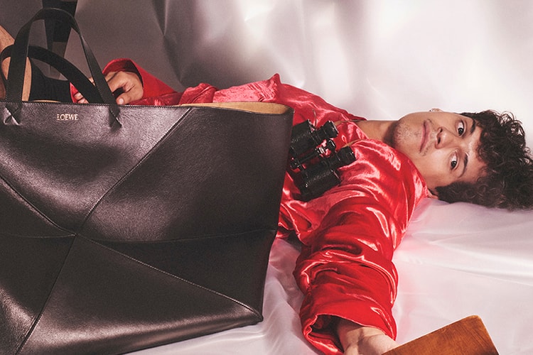 로에베, 오마르 아폴로와 제이미 도넌이 출연한 2023 가을, 겨울 남성 캠페인 공개