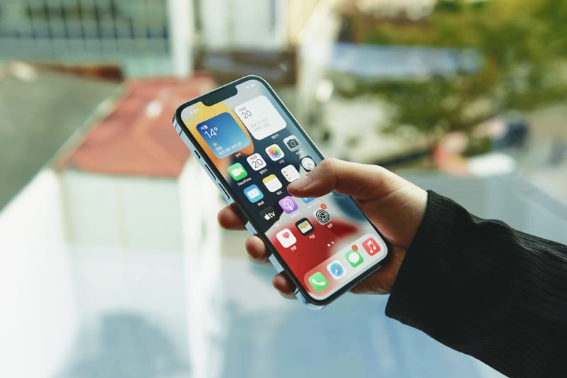 애플 기기를 열쇠처럼 사용할 수 있는 스마트 도어락이 출시된다