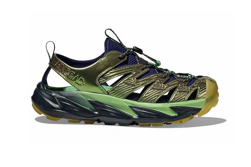 브레인 데드와 호카의 협업 스니커 살펴보기