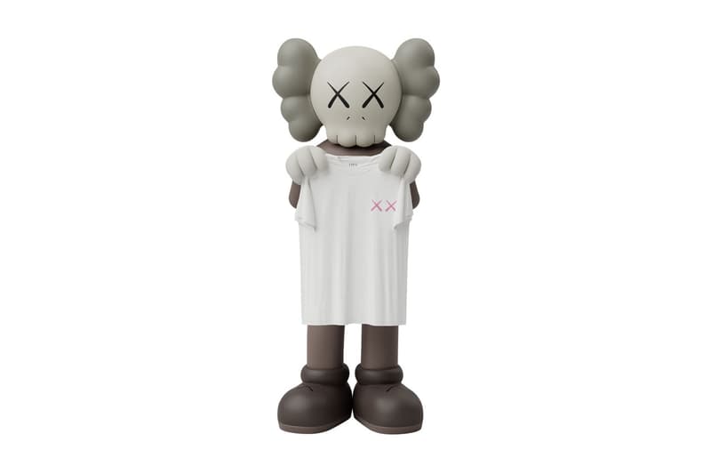 카우스 x 유니클로 UT 컬렉션 살펴보기, KAWS, phaidon publishing, UNIQLO UT から KAWS, 