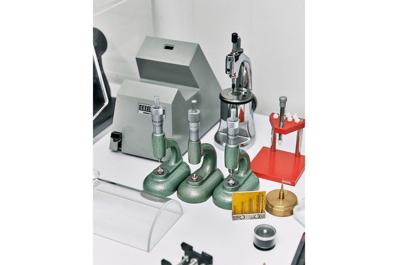 유민훈 인터뷰: 인디펜던트 워치메이커, 유민훈, Minhoon Yoo, 독립 시계 제작, 기계식 시계, 커스텀 시계 추천, 독립 시계 제작자, 워치메이킹 스튜디오