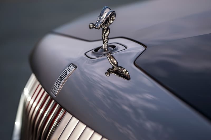 롤스로이스, 오데마 피게 시계 탑재한 ‘드롭테일 라 로즈 느와르’ 공개, rolls royce, audemars piguet, 비싼 차, 비싼 자동차, 럭셔리 카, 롤스로이스 스포츠카, 드롭탑, 오픈카, 중고 롤스로이스, 롤스 로이스 중고 가격