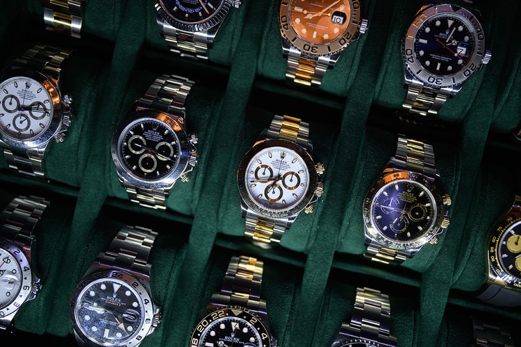 도난당한 럭셔리 시계, 총가치는 1억 달러 넘는다?
