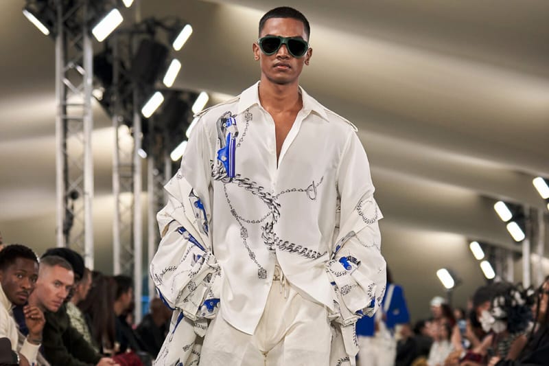 다니엘 리의 버버리 2024 SS 런웨이 공개