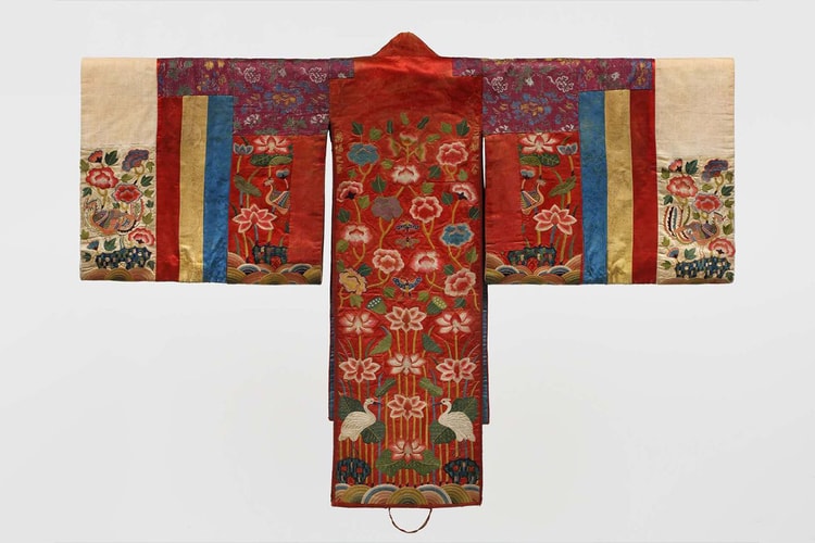 RM 기부로 복원한 조선시대 혼례복, 국내에 전시된다