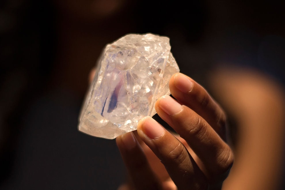 러시아에서 10년 만에 가장 큰 다이아몬드가 채굴됐다, 알로사, 드비어스, 랩 그로운