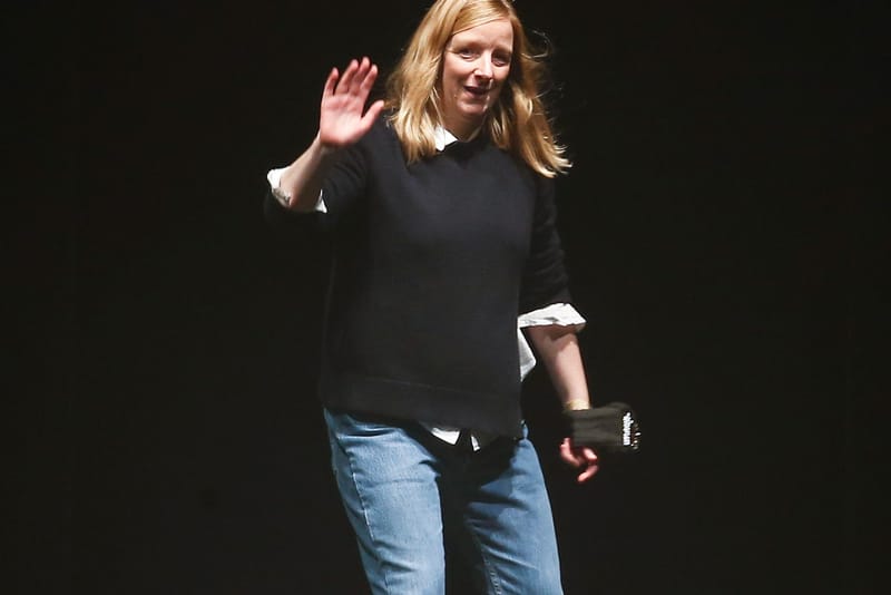 사라 버튼, 26년 만에 알렉산더 맥퀸 떠난다