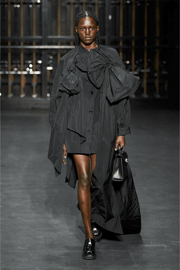시몬 로샤, 2024 SS 컬렉션 공개, Simone Rocha, 로샤, 로샤스