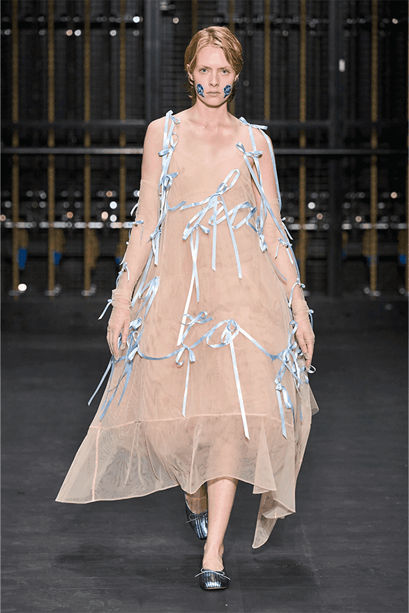 시몬 로샤, 2024 SS 컬렉션 공개, Simone Rocha, 로샤, 로샤스