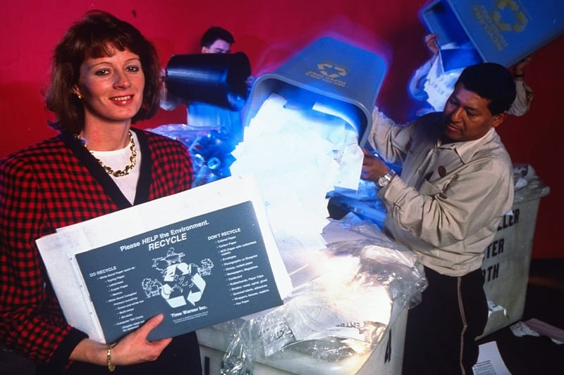 소비자들, 제품 구매 시 친환경 여부 고려하지만 추가 비용은 지불하지 않는다?