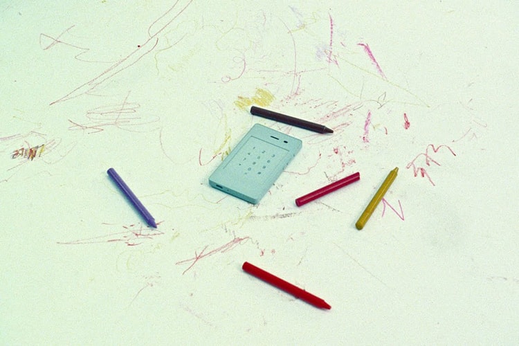 켄드릭 라마의 피지랭, 첫 스마트폰 출시?