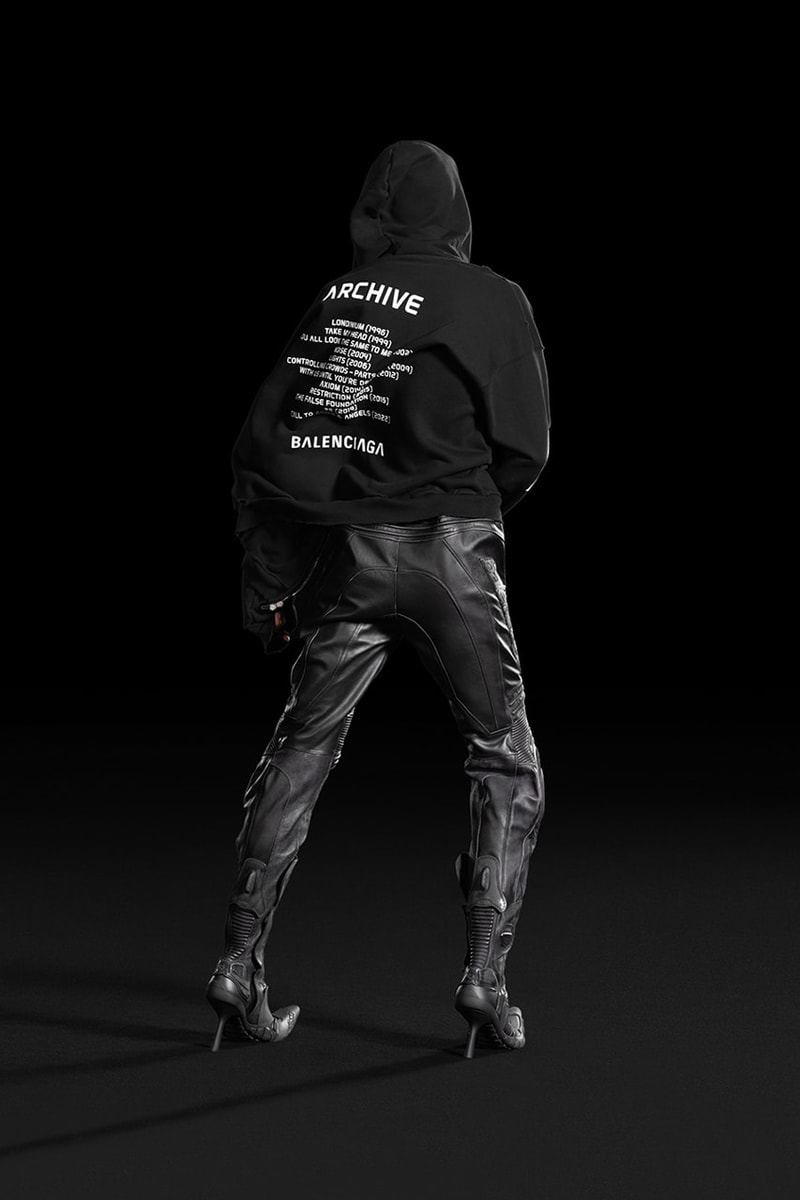 발렌시아가, 발렌시아가 뮤직 머천다이즈 컬렉션 출시한다, balenciaga, balenciaga music, archive, 아카이브 밴드, archive patterns, archive apple music, balenciaga, 디지털 제품 여권, NFC 패션, dpp 패션, dpp 활용 사례, 디지털 제품 여권 패션, 패션 NFC, NFC 활용 사례, NFC 패션