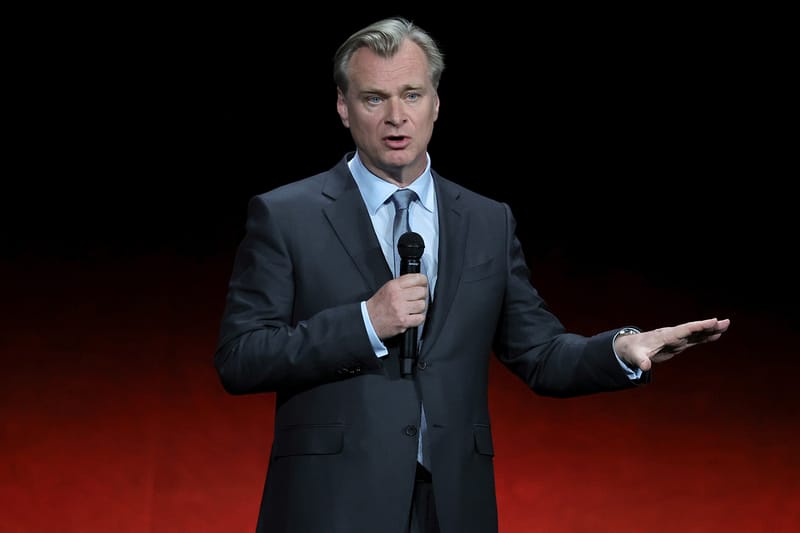 크리스토퍼 놀란, “할리우드 노조 파업은 OTT 탓이다”