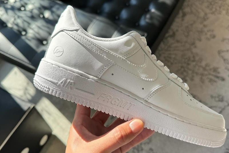프라그먼트 디자인 x 나이키 에어 포스 1 로우 ‘트리플 화이트’ 퍼스트룩