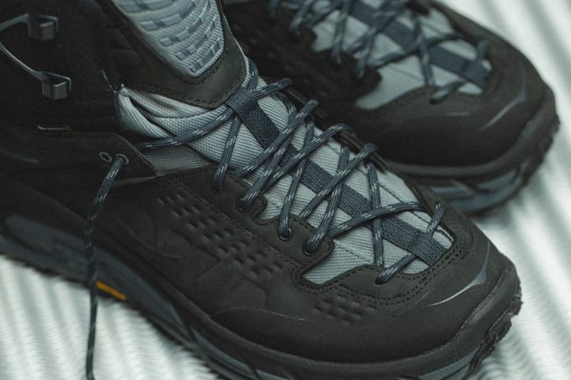 호카, 토르 울트라 하이 고어텍스 ‘블랙/캐슬록’ 공개