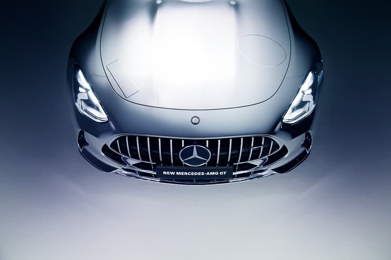 사카이 x 메르세데스-AMG, 새 자동차 컬렉션 공개, 사카이 벤츠, 메르세데스 벤츠 구매처, 사카이 AMG, 자동차 추천, 커스텀 카 추천