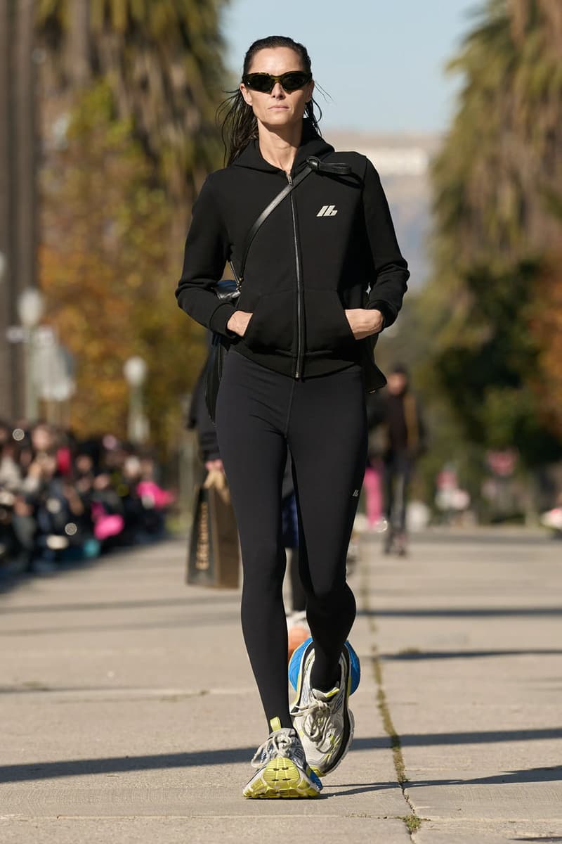 발렌시아가, 2024 프리폴 컬렉션 공개, balenciaga, pre fall, collection, bb, 에레원, 10xl 스니커, 발렌시아가 3xl 스니커, 발렌시아가 신발, 발렌시아가 스니커즈