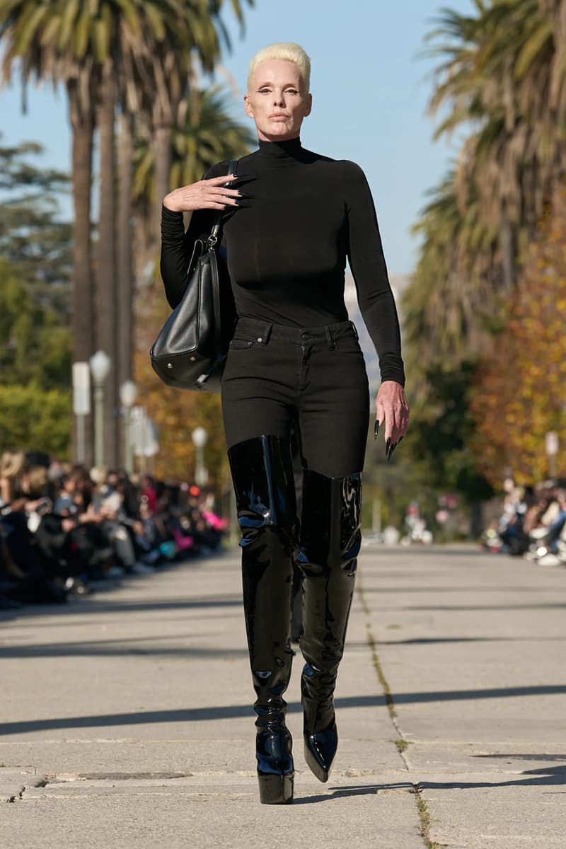 발렌시아가, 2024 프리폴 컬렉션 공개, balenciaga, pre fall, collection, bb, 에레원, 10xl 스니커, 발렌시아가 3xl 스니커, 발렌시아가 신발, 발렌시아가 스니커즈