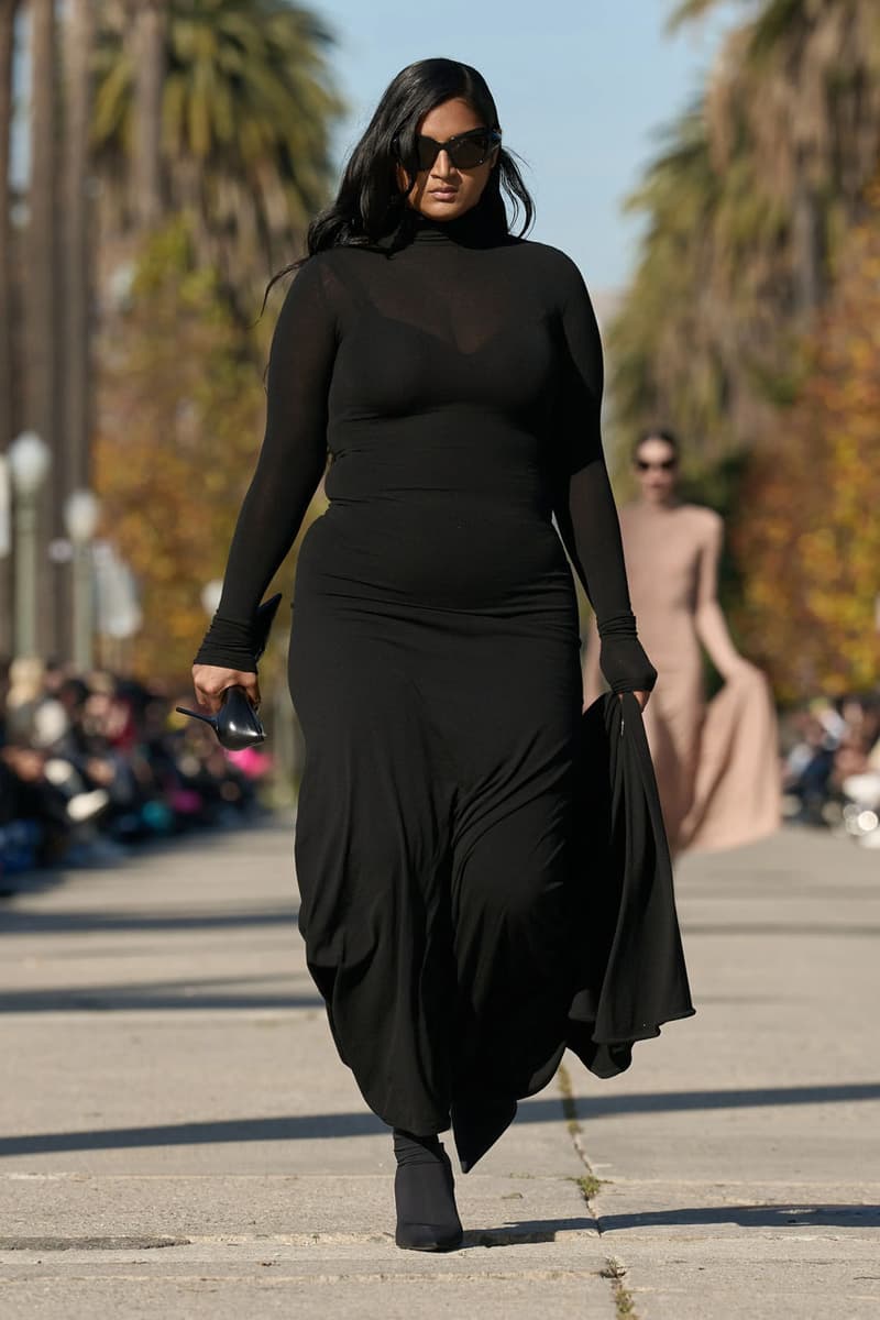 발렌시아가, 2024 프리폴 컬렉션 공개, balenciaga, pre fall, collection, bb, 에레원, 10xl 스니커, 발렌시아가 3xl 스니커, 발렌시아가 신발, 발렌시아가 스니커즈