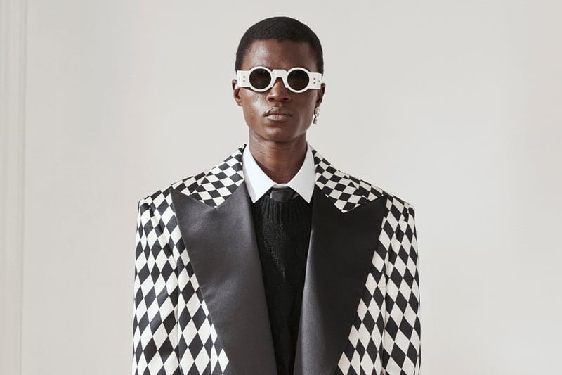 발망 2024 프리폴 컬렉션 공개