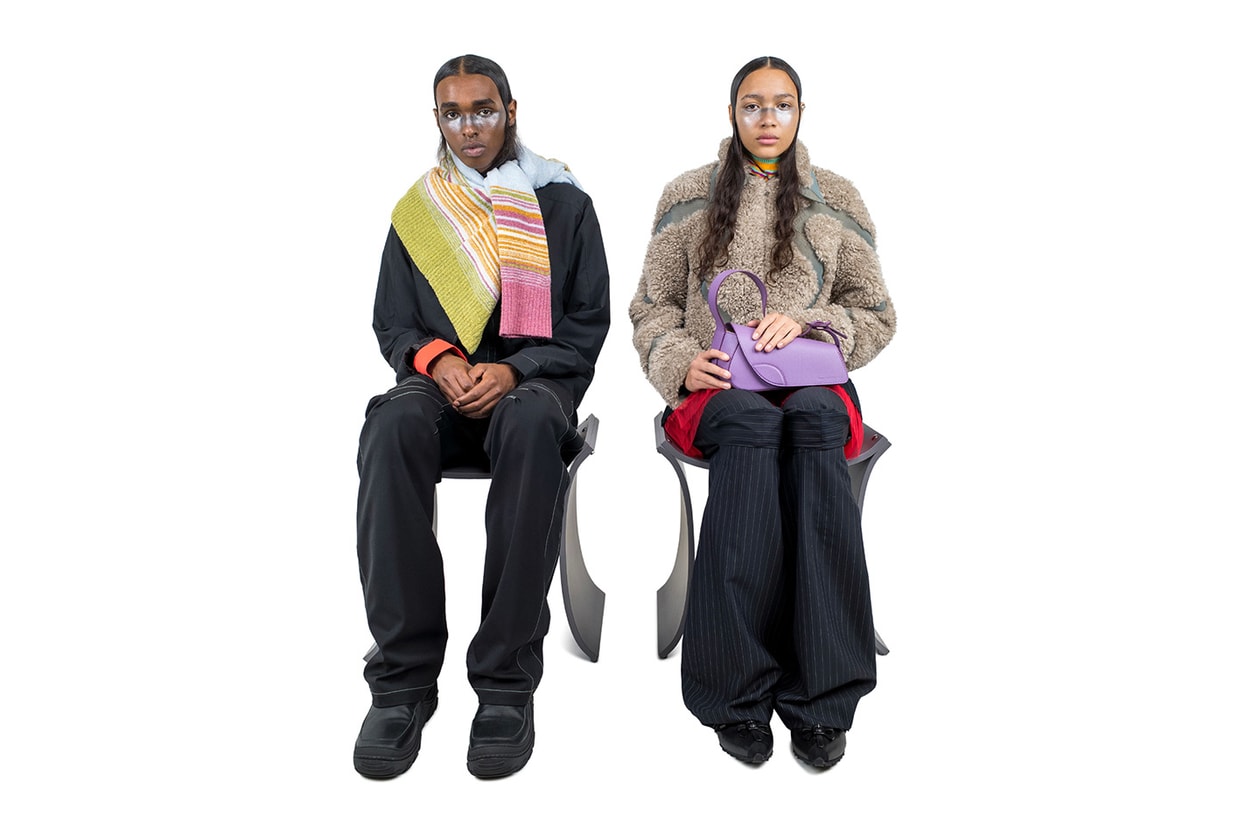 놓쳐선 안 될 12월 세 번째 주 출시 아이템 8, 어웨이크 NY 구매처, 노아 서울 매장, 키코 코스타디노브 구매처, 피어 오브 갓 에센셜 구매처, 트래비스 스콧, SNKRS 드롭, 라이트 스모크 그레이 출시일, 슈프림 드롭, 팔라스 드롭