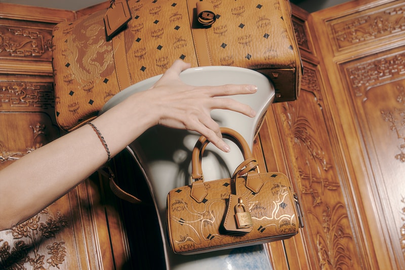 MCM x 베이프 ‘Lunar New Year’ 캡슐 컬렉션 출시 bape 샤크 후드 황금색 용 청룡의 해 