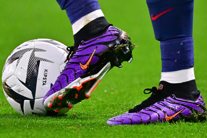 나이키 머큐리얼 슈퍼플라이 9 FG ‘볼티지 퍼플’이 공개됐다