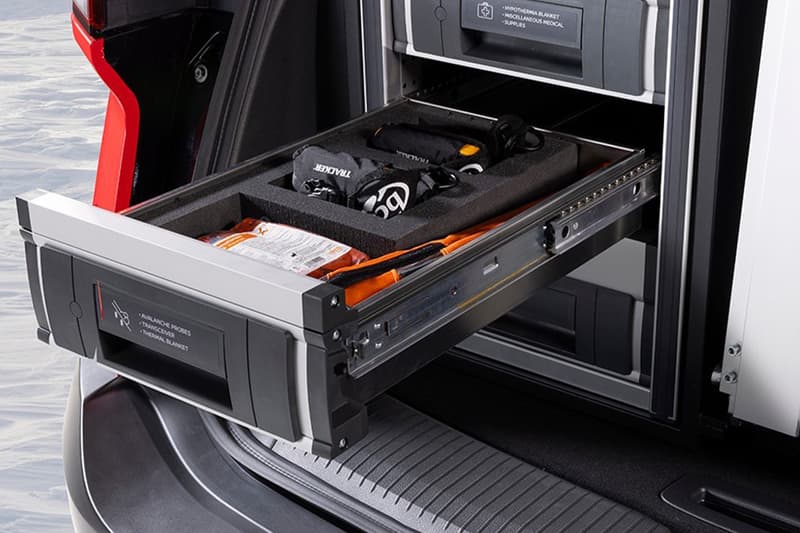 닛산, X-트레일 산악 구조 차량 공개, nissan, x-trail, x-trail mountain rescue, 스노우 트레일, 이젤, 설산 차량, 눈길 차량, 스노우 체인