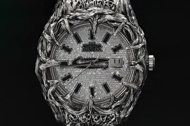 주일리언리미티드가 플레이보이 카르티를 위해 제작한 커스텀 시계 살펴보기