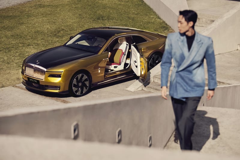 새로운 세대의 럭셔리, 롤스로이스의 전기자동차 ‘스펙터’