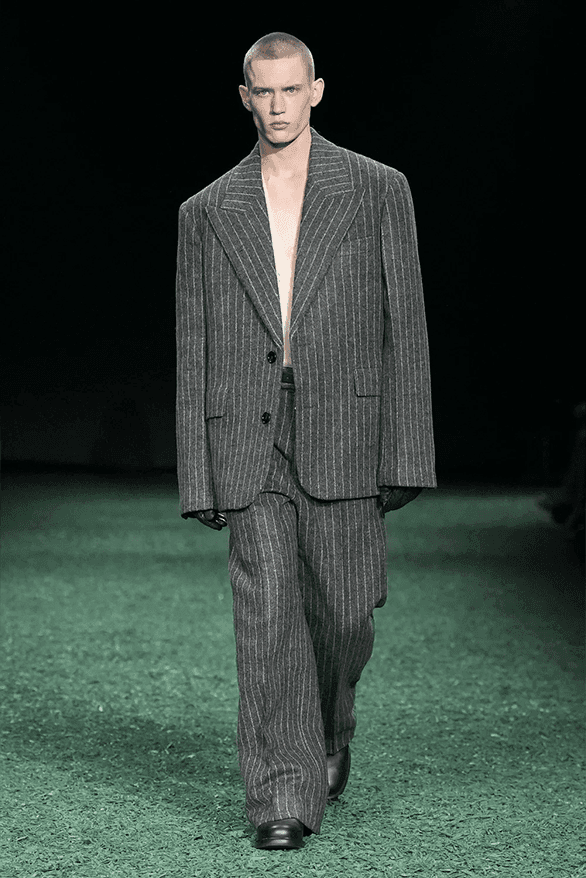 영국의 자연환경을 반영한 버버리 2024 FW 컬렉션 런웨이, 다니엘 리, 런던 패션위크