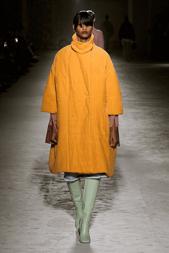 드리스 반 노튼 2024 FW 컬렉션 공개, 파리 패션위크
