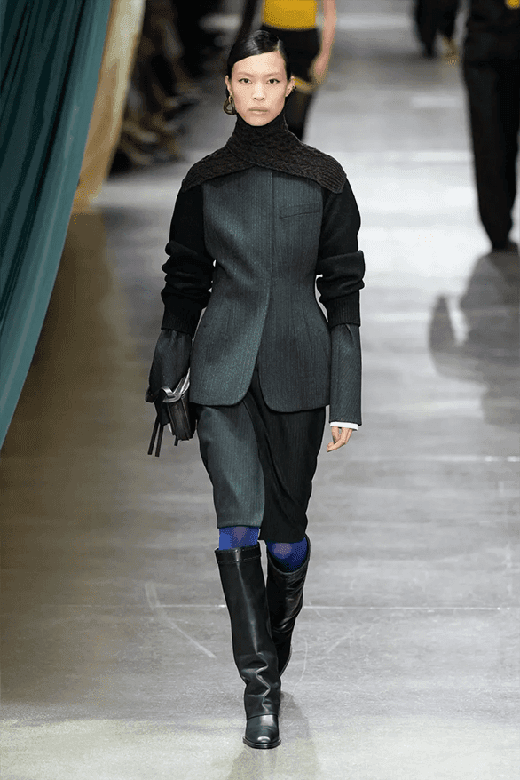 펜디, 2024 FW 여성복 컬렉션 공개, fendi, kim jones, 킴 존스, 펜디 여성복, 펜디 밀라노, 펜디 로마, 이탈리아 패션, 밀라노 패션위크