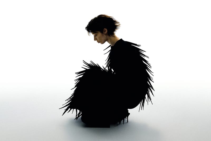 외부로부터의 힘과 인간의 관계를 그린 한킴 2024 AW 컬렉션 ‘STATIC’ 룩북